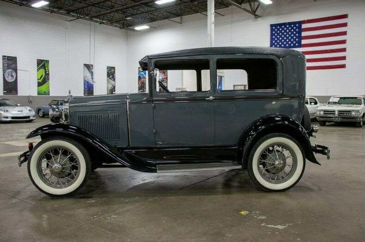 1930 Ford Model A - photo 2