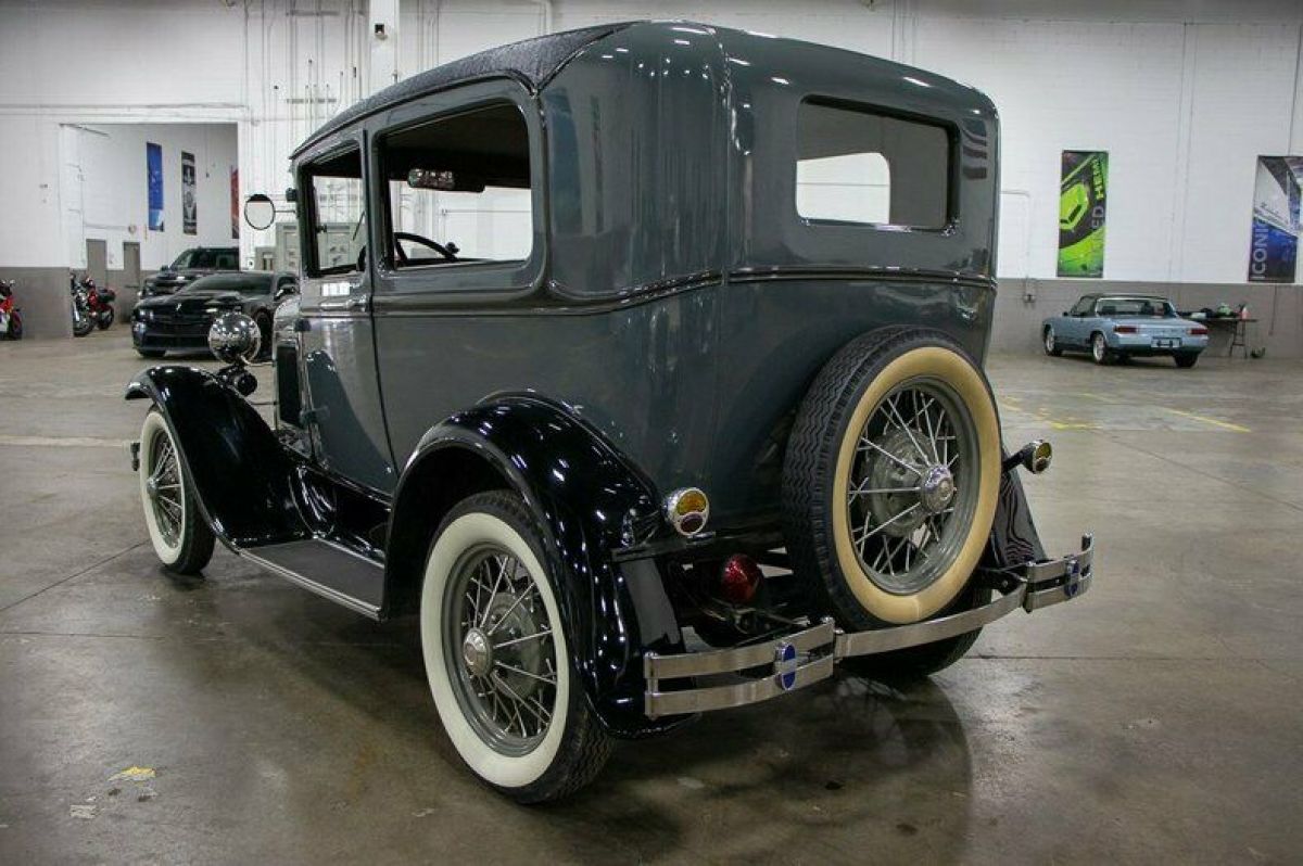 1930 Ford Model A - photo 3