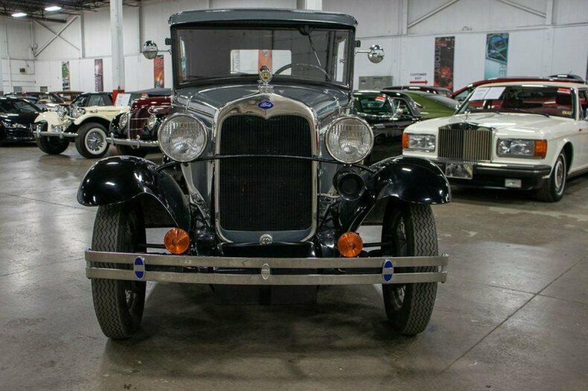 1930 Ford Model A - photo 8
