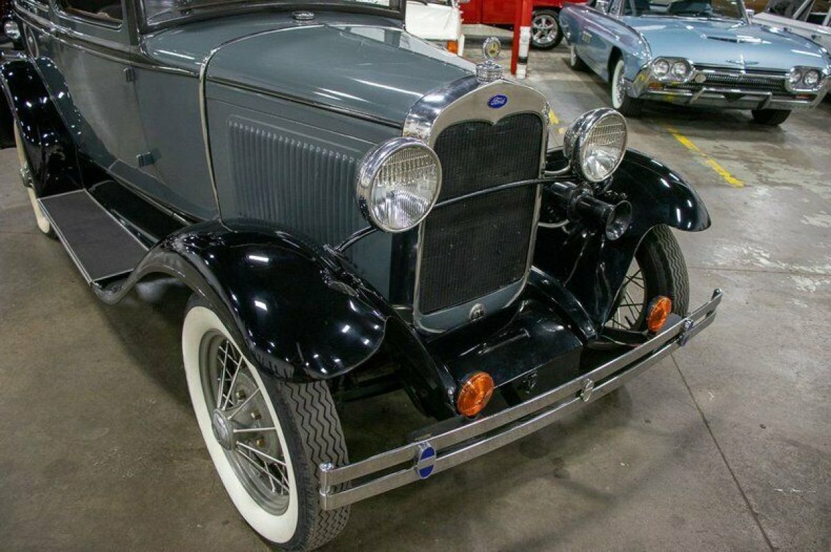 1930 Ford Model A - photo 9