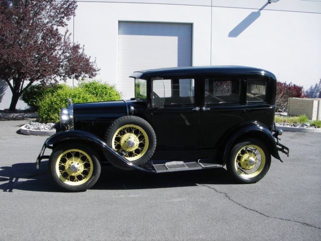 1930 Ford Model A - photo 3