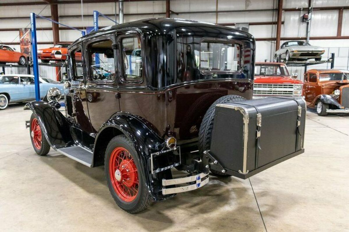 1930 Ford Model A - photo 3