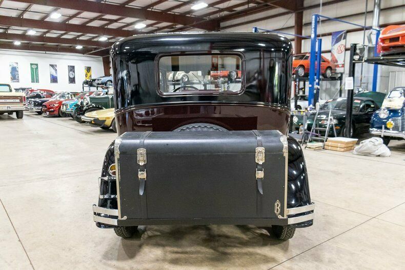 1930 Ford Model A - photo 4