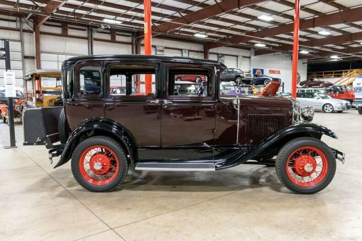 1930 Ford Model A - photo 6