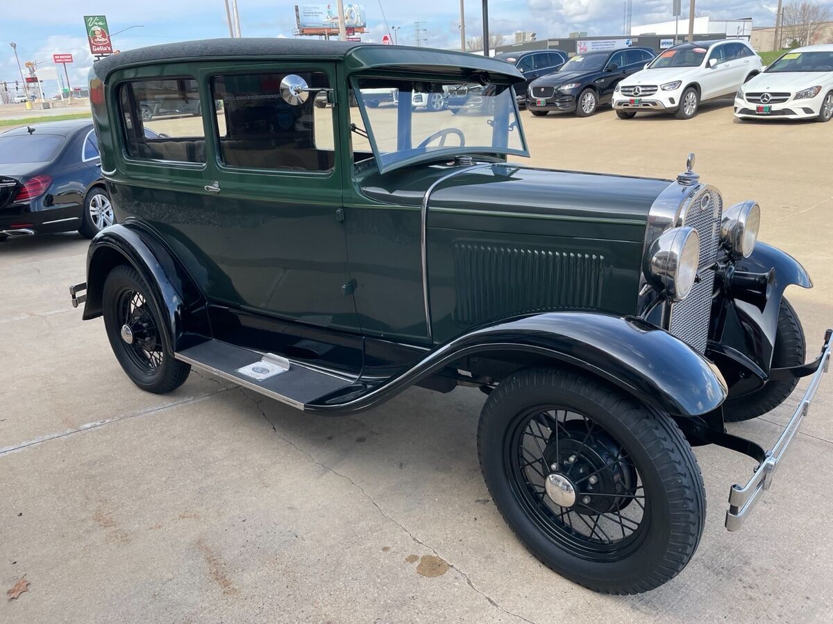1930 Ford Model A - photo 3