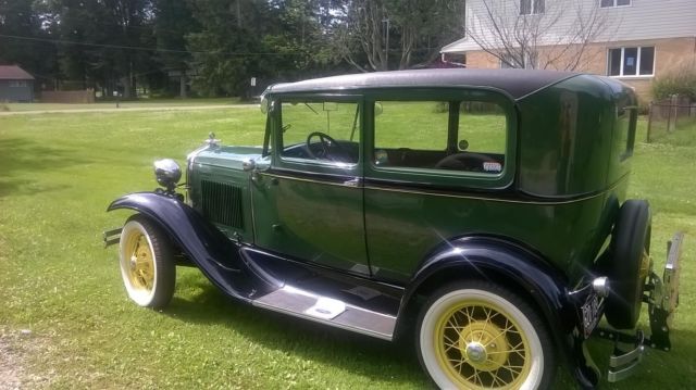 1930 Ford Model A 2 dr sadan - photo 2