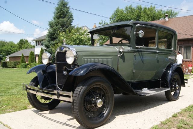 1930 FORD MODEL A -2 DOOR SEDAN - FULLY RESTORED - NO RESERVE - MUST SEE!!!! 1930 Ford Model A Sedan
