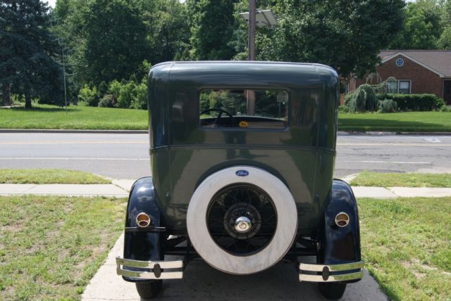 1930 Ford Model A Sedan - photo 5