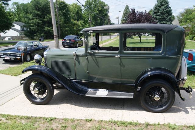 1930 Ford Model A Sedan - photo 7