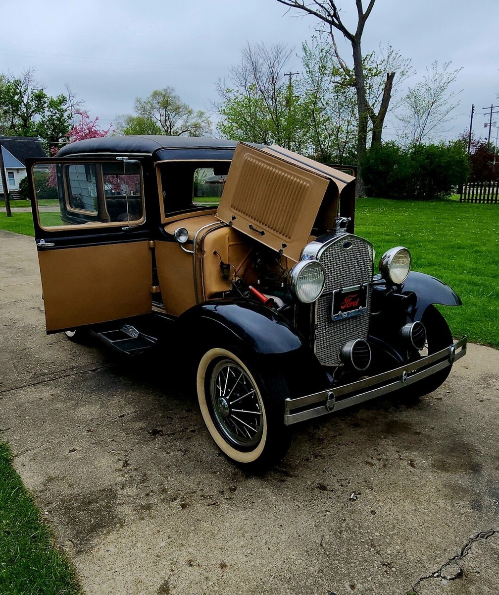 1930 Ford Model A - photo 3