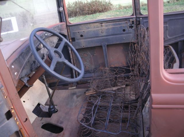 1930 Ford Model A Sedan - photo 10
