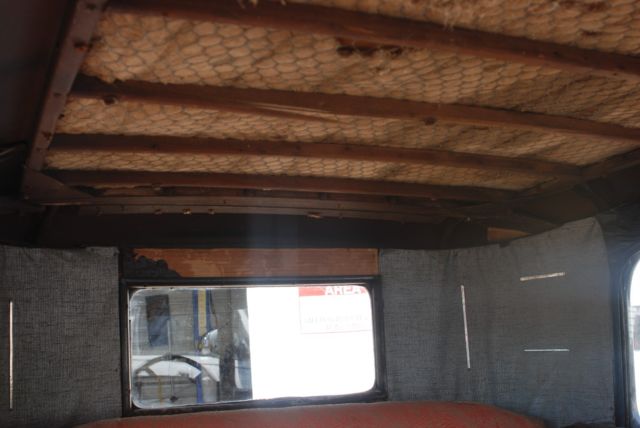 1930 Ford Model A Sedan Tudor - photo 12