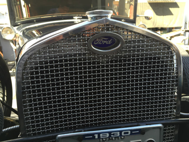 1930 Ford Model A - photo 3