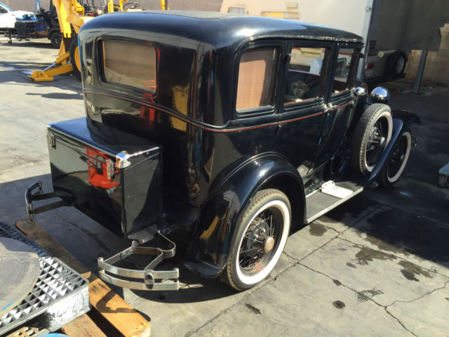 1930 Ford Model A - photo 4