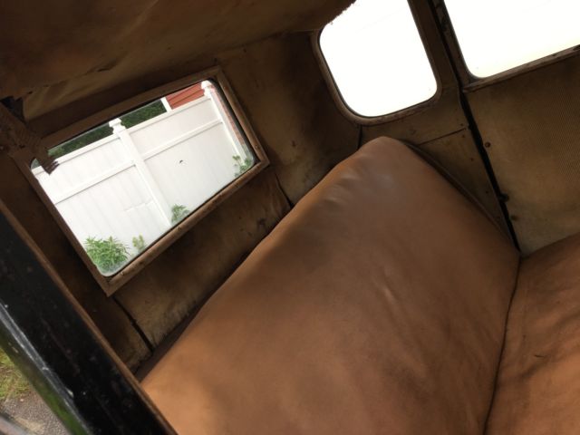 1930 Ford Model A - photo 11