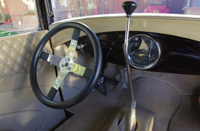1930 Ford Model A - photo 12