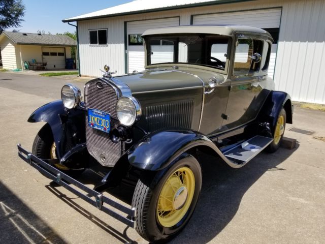 1930 Ford Model A Rumble Seat - photo 4