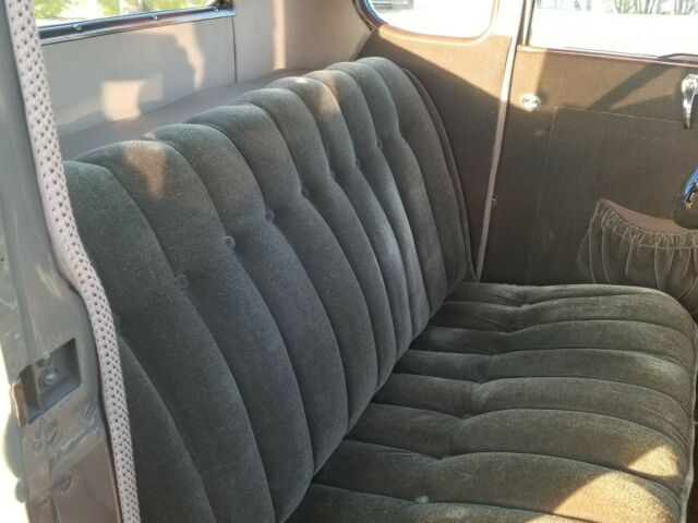 1930 Ford Model A - photo 9