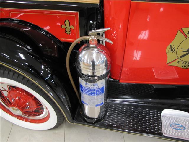 1930 Ford Model A - photo 9