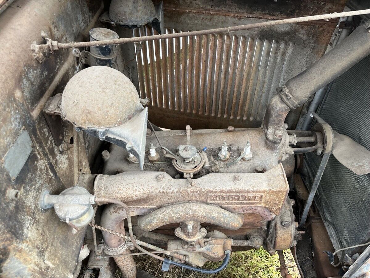 1930 Ford Model A - photo 12