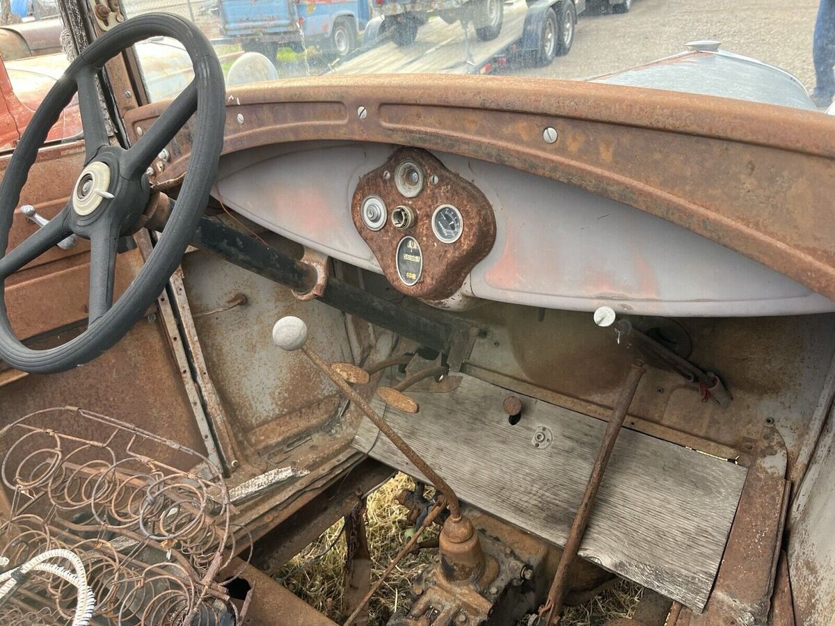 1930 Ford Model A - photo 9
