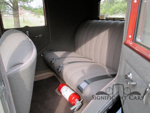 1930 Ford Model A Blind Back Fordor - photo 9