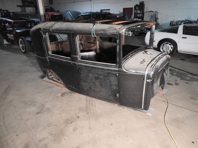 1930 Ford Model A - photo 4