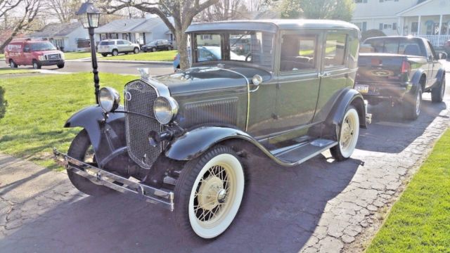 1930 Ford Model A Deluxe - photo 9