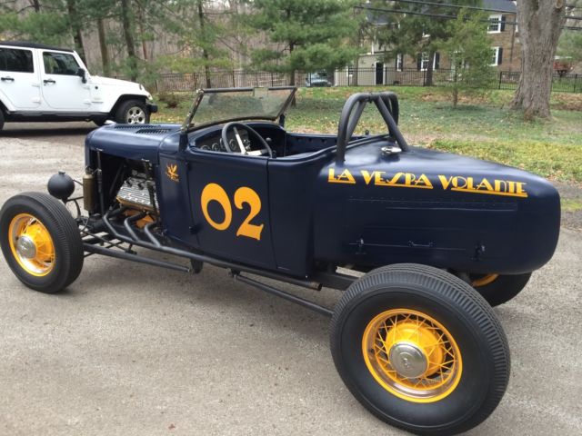1930 Ford Model A Boat Tail Speedster - photo 3