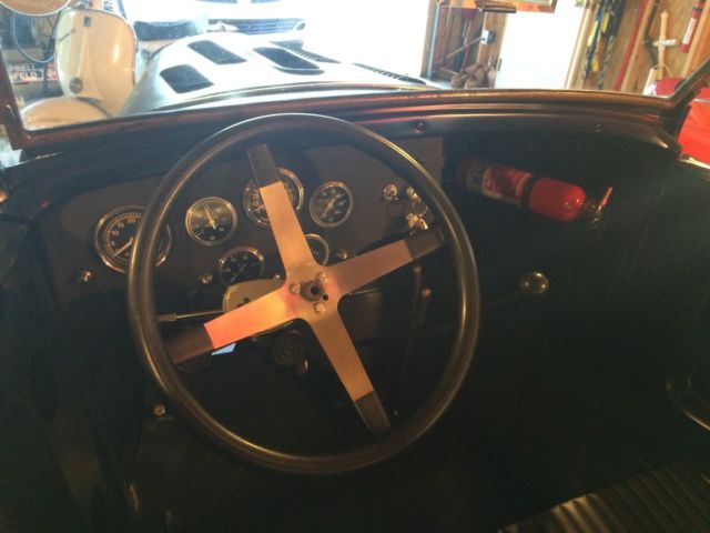 1930 Ford Model A Boat Tail Speedster - photo 7