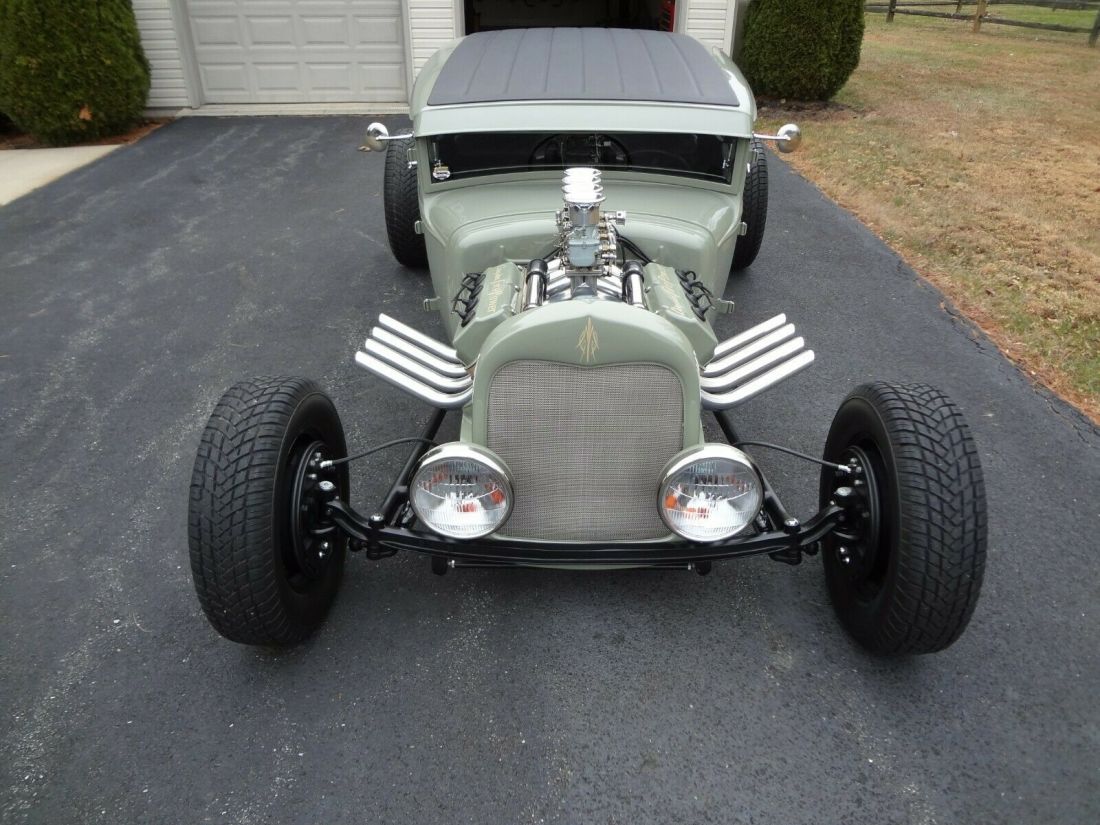 1930 Ford Model A - photo 2