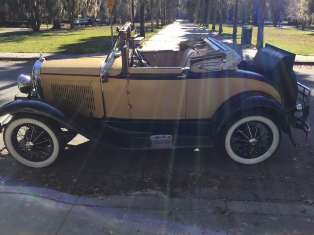 1930 Ford Model A Cabriolet Convertible - photo 7