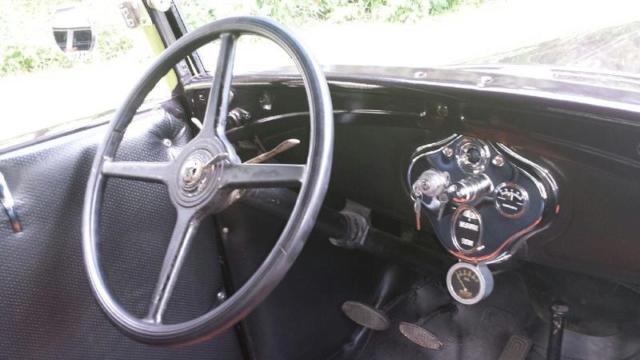 1930 Ford Model A - photo 4