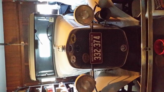 1930 Ford Model A - photo 2