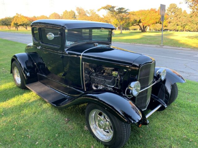 1930 FORD MODEL A COUPE 5 WINDOW CHOPPED TOP HOT ROD 1930 Ford Model A