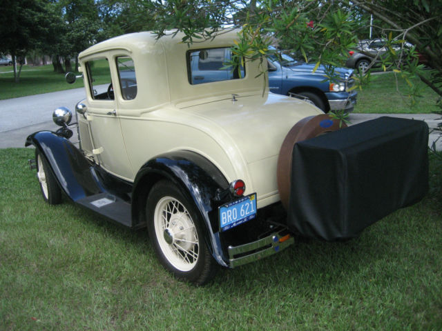 1930 Ford Model A - photo 2
