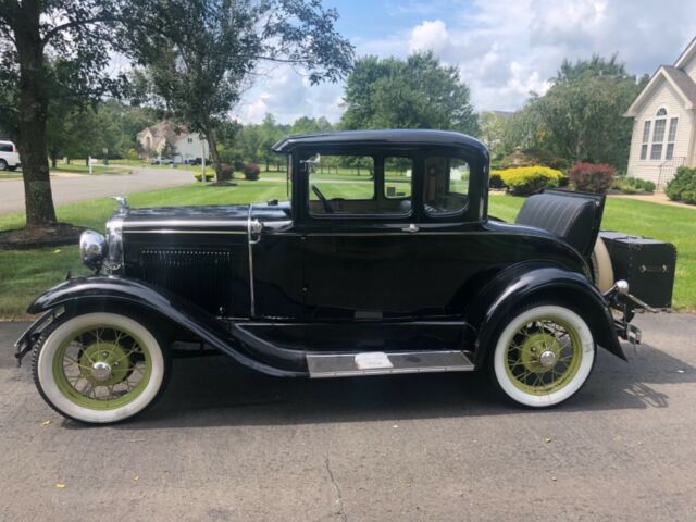 1930 Ford Model A - photo 2