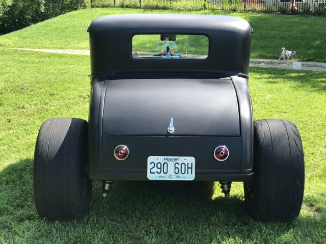 1930 Ford Model A - photo 3