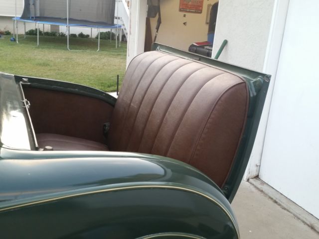 1930 Ford Model A - photo 4
