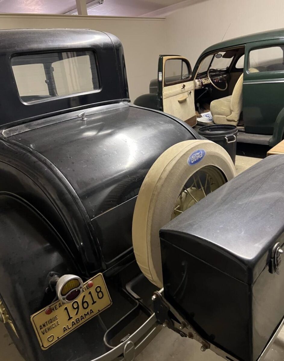 1930 Ford Model A - photo 8