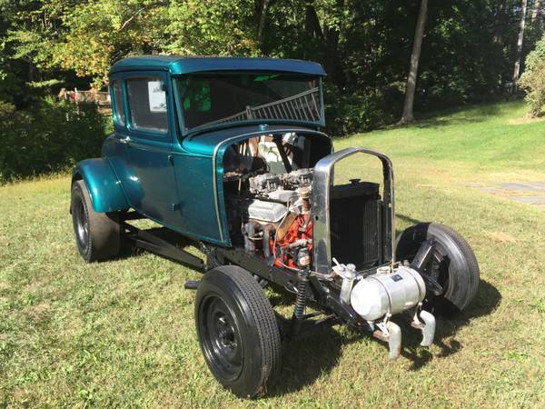 1930 Ford Model A Coupe - photo 2