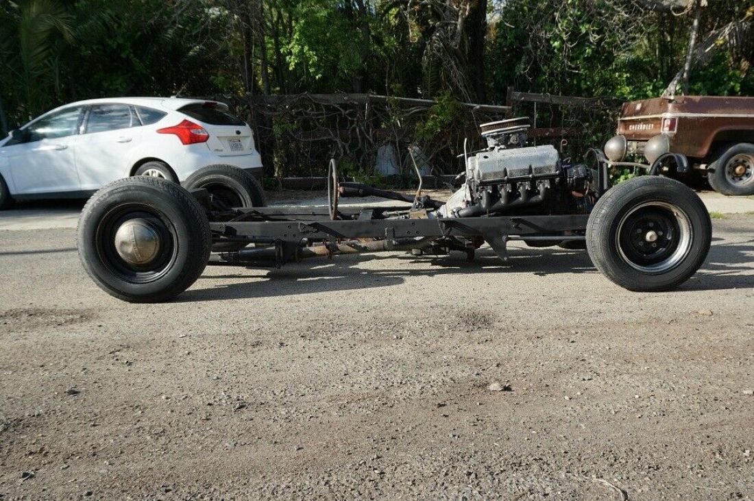 1930 Ford Model A - photo 3