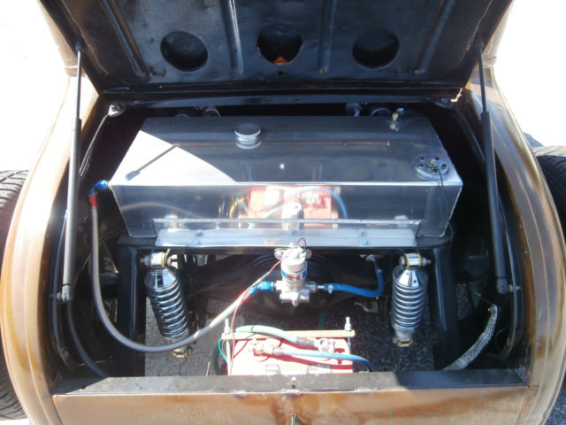 1930 Ford Model A - photo 10