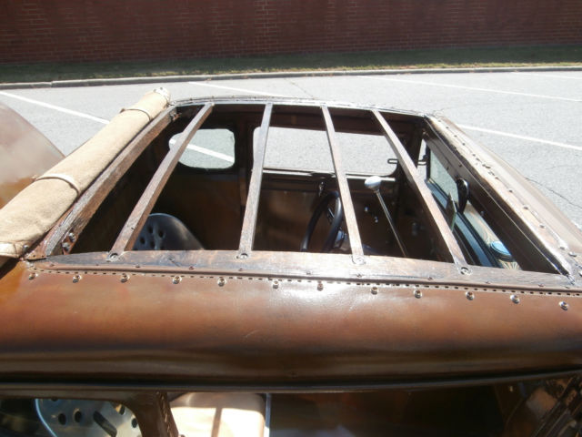1930 Ford Model A - photo 12