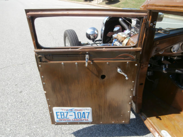 1930 Ford Model A - photo 13
