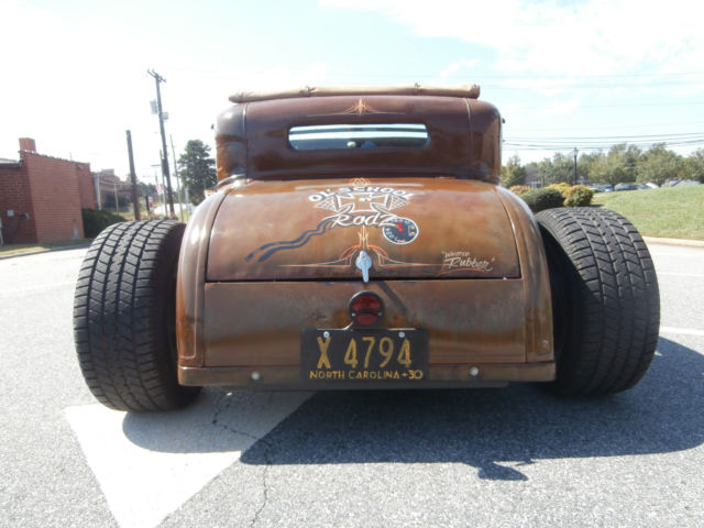 1930 Ford Model A - photo 4