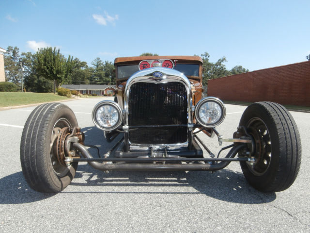1930 Ford Model A - photo 8