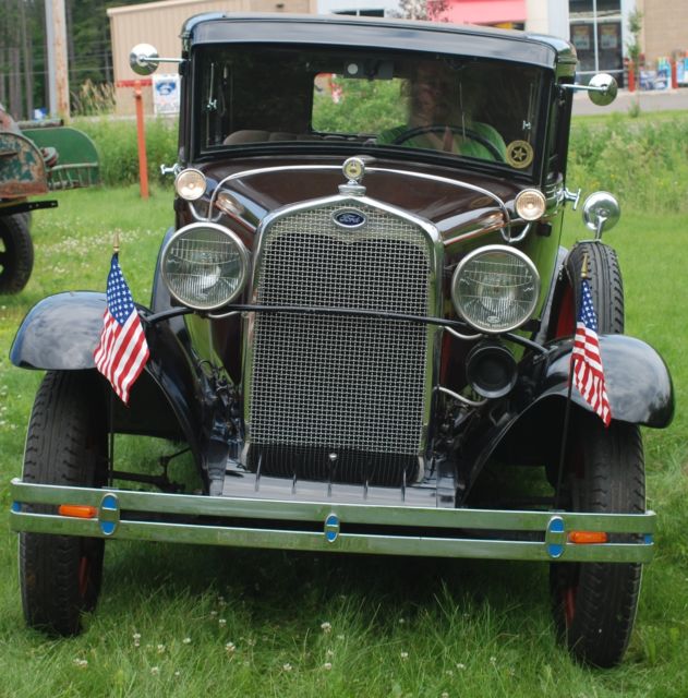 1930 Ford Model A Deluxe 4 door sedan - photo 7