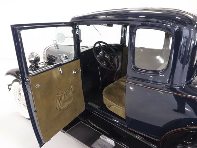 1930 Ford Model A Deluxe Rumble Seat Coupe - photo 8