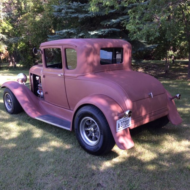 1930 Ford Model A - photo 2